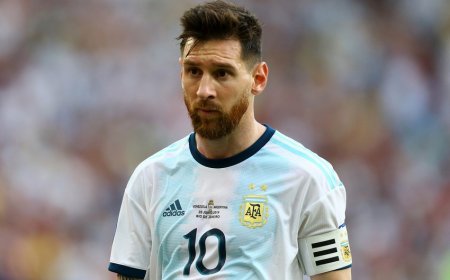 Messi Boliviya - Argentina matçından sonra toqquşmada iştirak edib