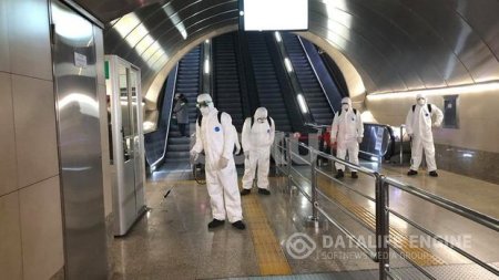 Bakıda dörd metro stansiyası dezinfeksiya edilib - FOTO/VİDEO