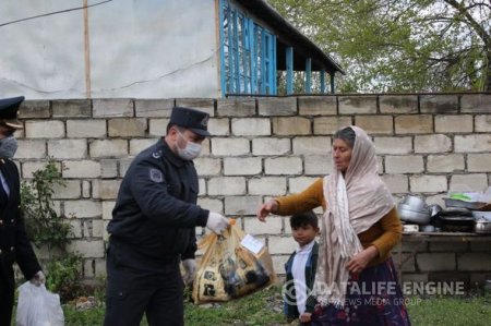 Ağcabədidə hüquq-mühafizə orqanlarının əməkdaşları xeyriyyə aksiyasına qoşuldu - FOTO