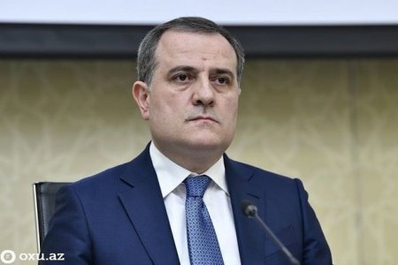 Ceyhun Bayramov xaricdəki diplomatik nümayəndəlik və konsulluqların rəhbərləri ilə videokonfrans keçirib